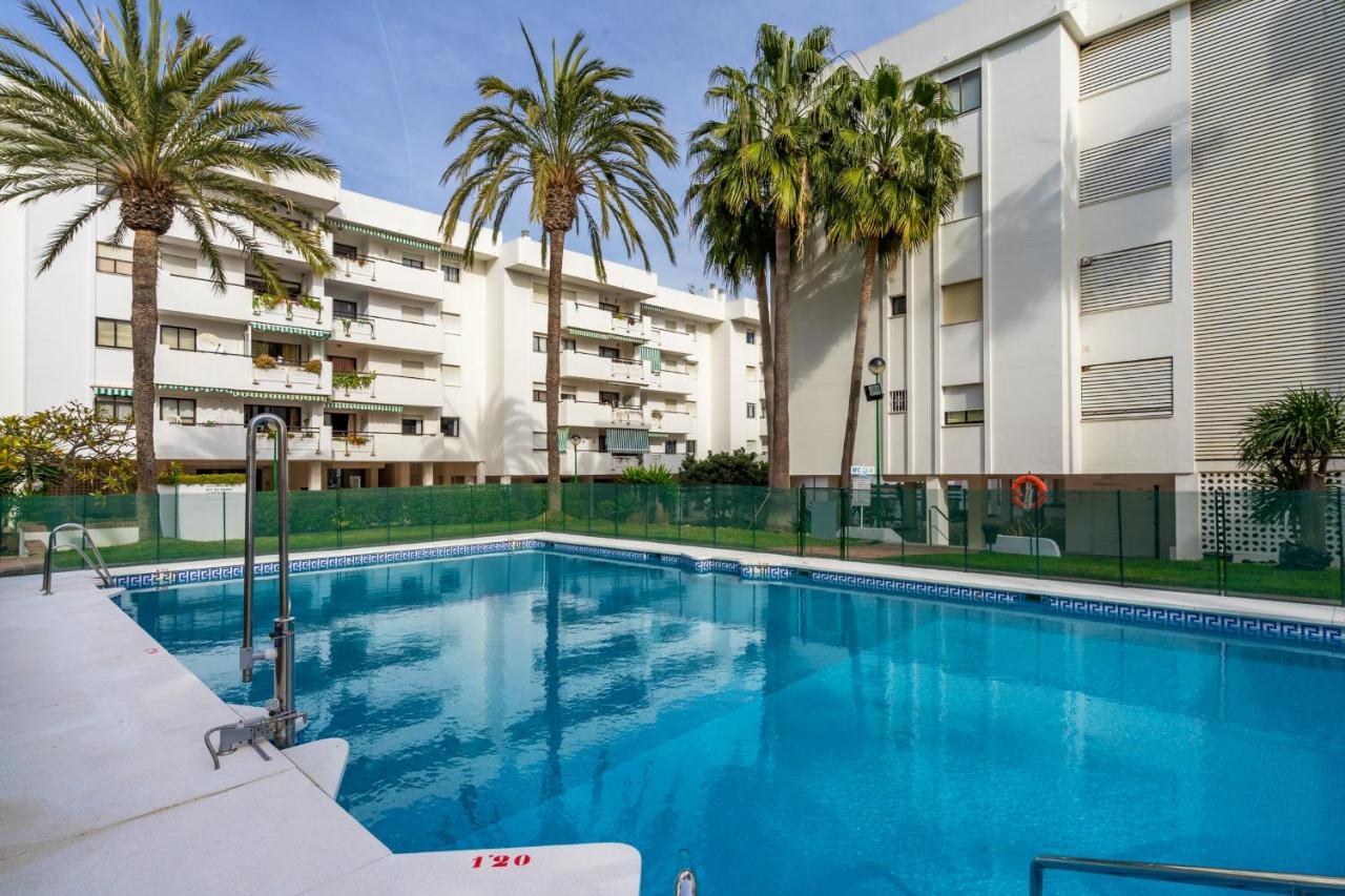 Apartament Carihuela Playa Torremolinos Zewnętrze zdjęcie